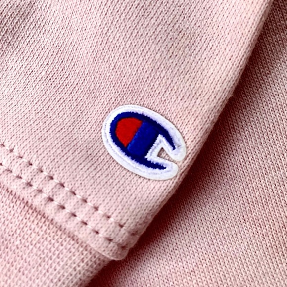 NWT Champion Long Sleeve Pink Logo Embroidered Hoodie Sweatshirt Size Medium - Picture 10 of 15